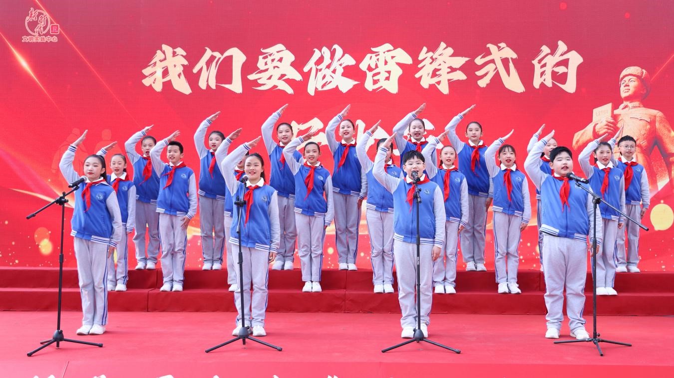 電動同步低位爪式千斤頂用于低矮空間的三大優勢