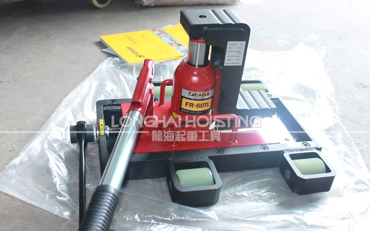 印刷機(jī)安裝就位 印刷機(jī)安裝就位